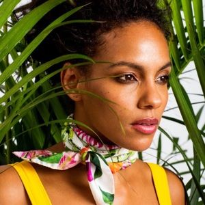 Olivia Wendel Mini Silk Scarf, in excellent condition